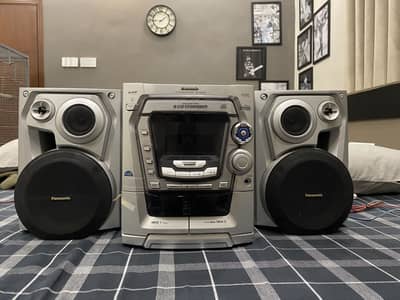 Panasonic SC-AK300 Mini Hi-Fi Stereo System 220W - With Box