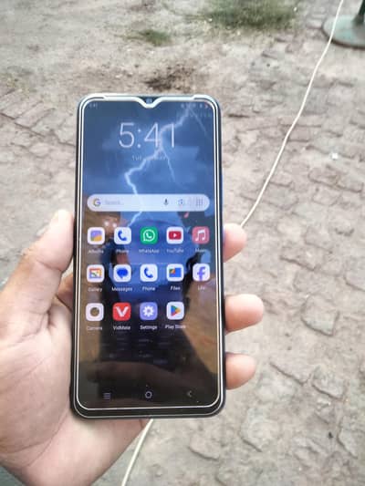 Vivo Y01