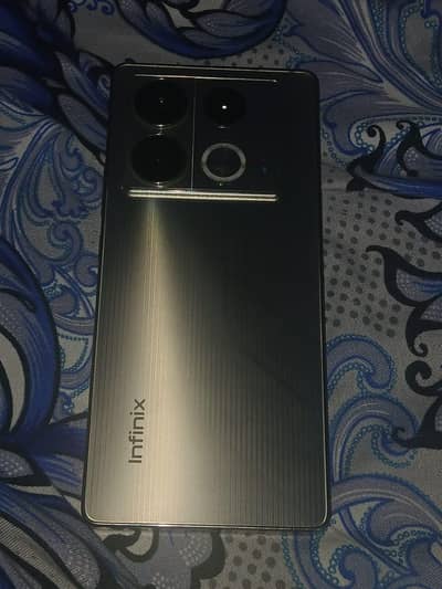 Infinix Note 40