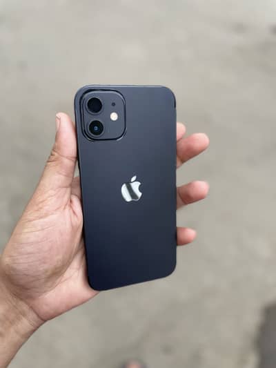 Apple iPhone 12 in 256 gb officially pta approved.