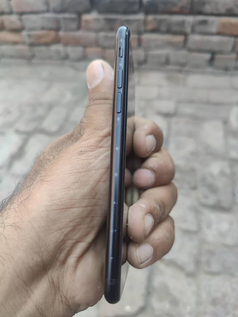 Apple iPhone SE 1