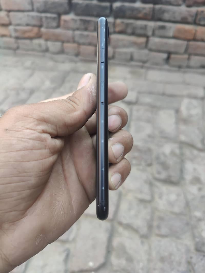 Apple iPhone SE 2