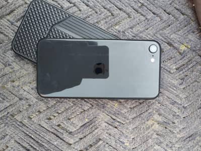 Apple iPhone SE 2020