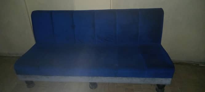 sofa combed