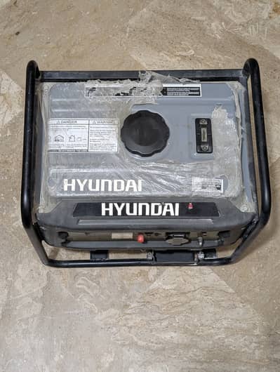 Hyundai 1KW generator petrol