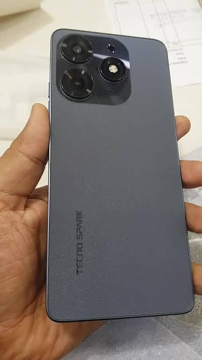 Tecno spark 10 pro 8+8/256