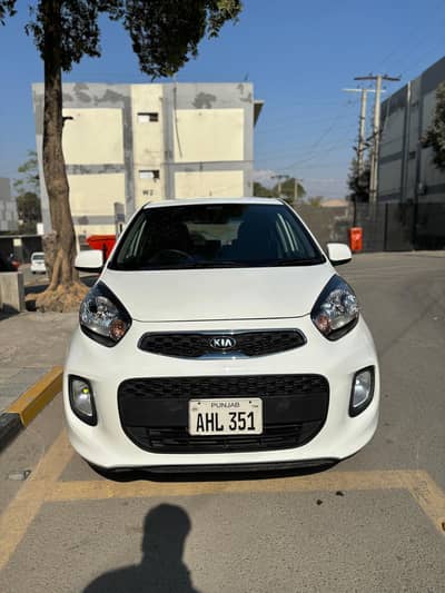 Kia Picanto 1.0 MT 2022