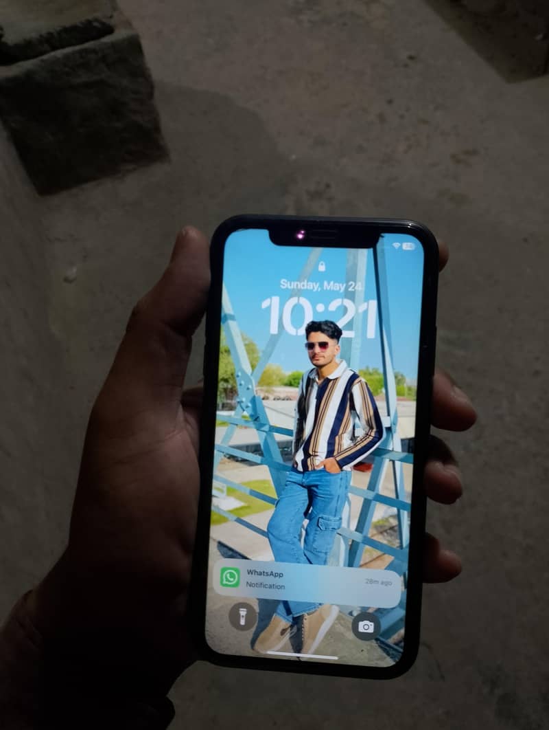 iphone 11 4