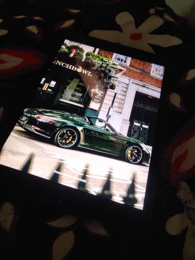 IPAD 9TH GENERATION WATERPACK 64GB LUSH CONDITION