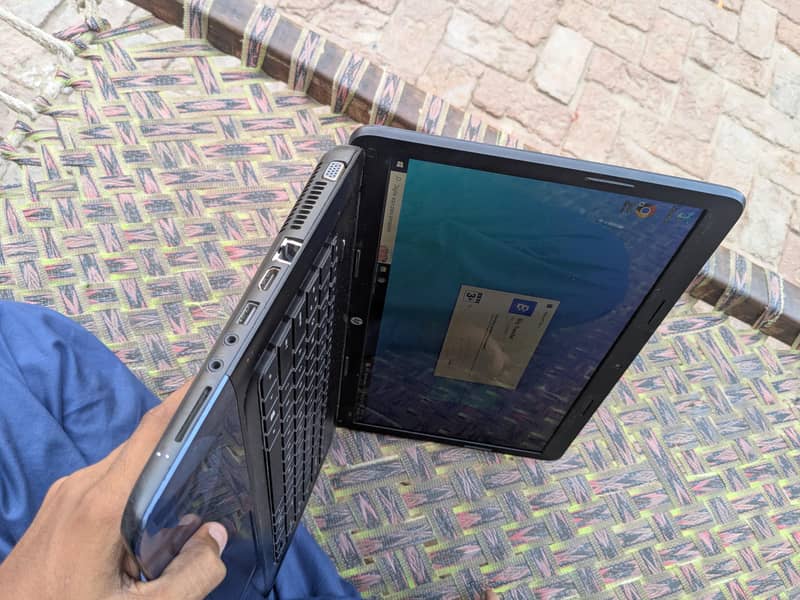 HP 2000 Notebook PC 5