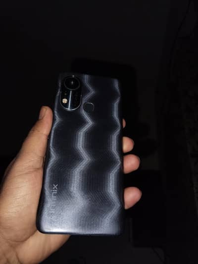 Infinix Hot 11s