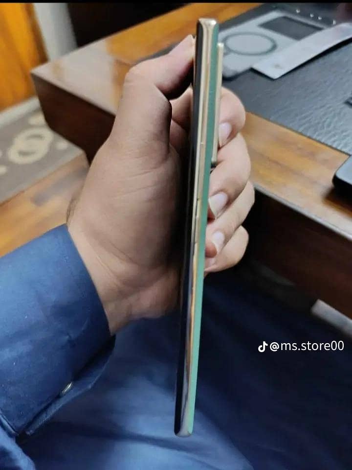 Infinix Note 40 Pro Plus 2