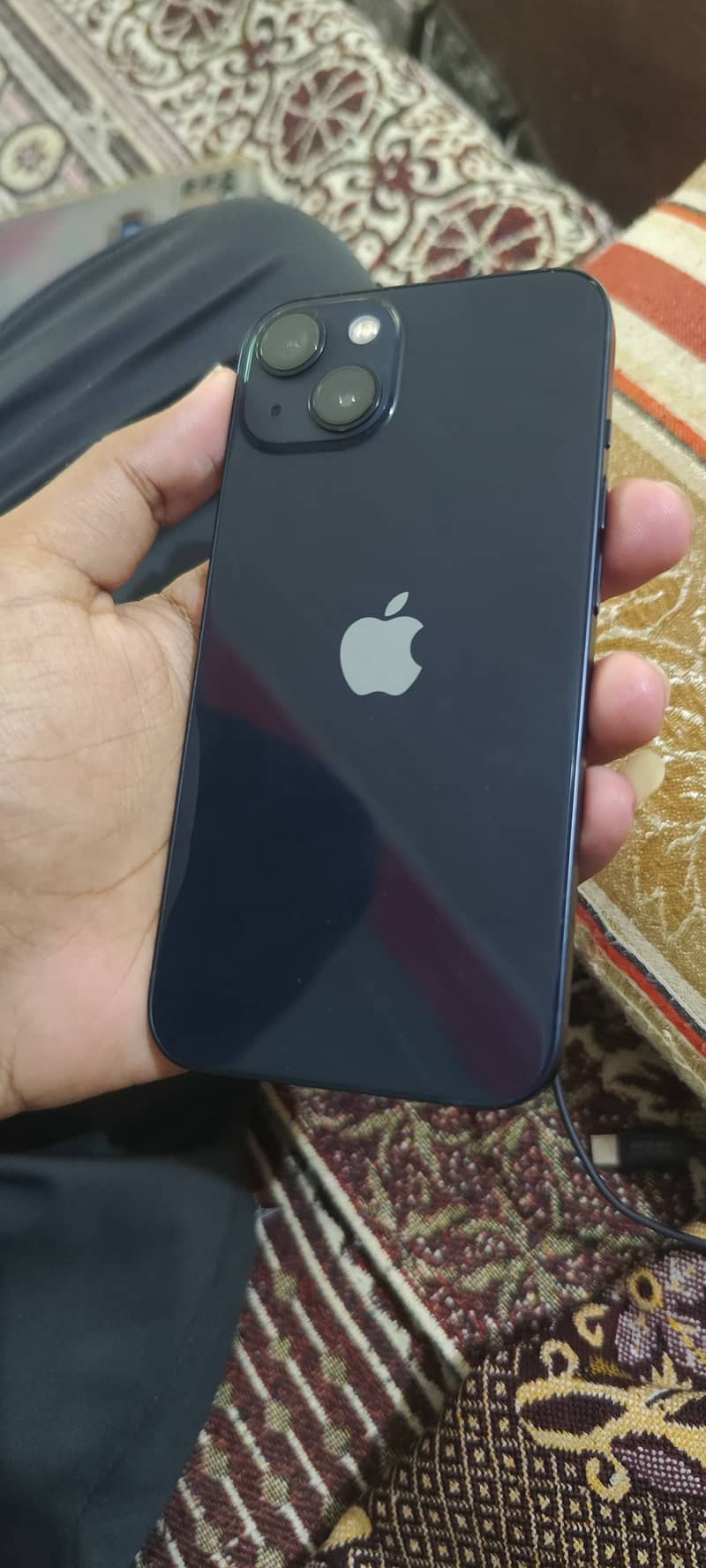 Apple iPhone 13 0