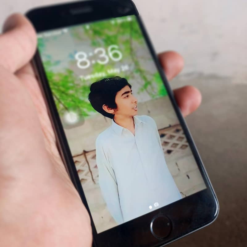 Apple iPhone 6S 0