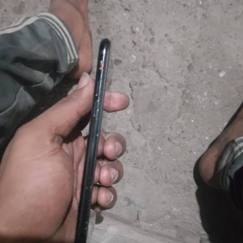 Apple iPhone 7 4