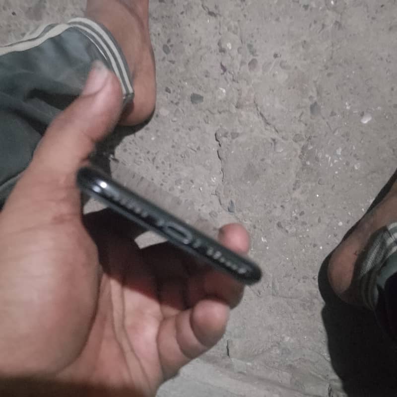 Apple iPhone 7 5