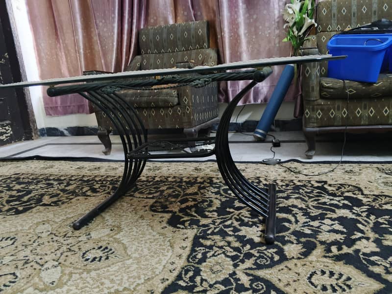 Sofa and table 8