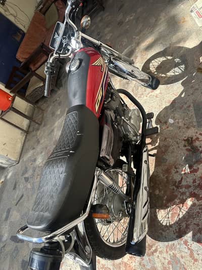 Honda 125 special edition