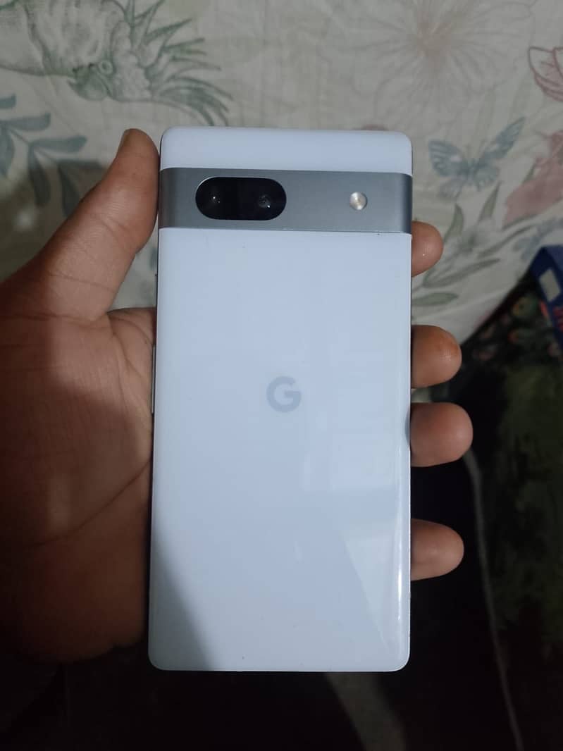 Google Pixel 7a 1