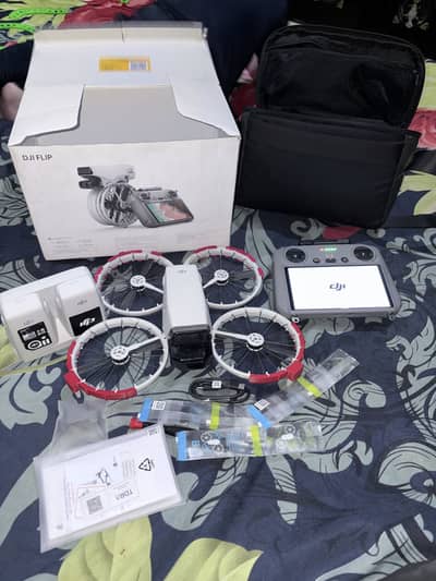 Dji  flip fly more combo RC2 controller brand-new Dubai import
