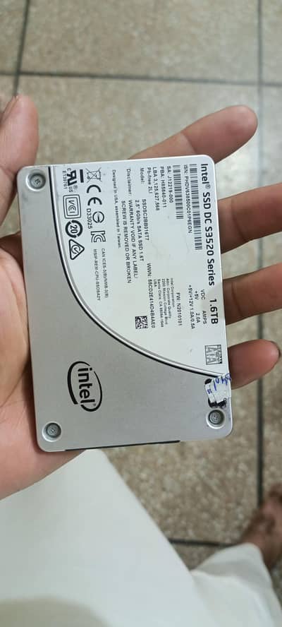 Intel 1.6tb ssd 2.5 used for sale