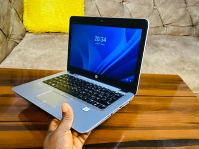 Hp Elietebook 820 G3 | Core i5-6300U | 12 GB Ram
