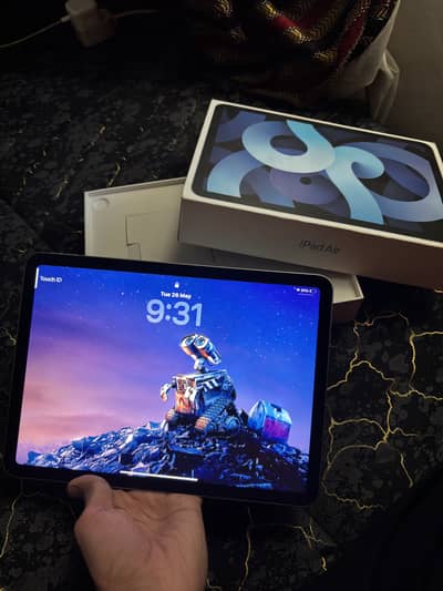 iPad Air 4th gen 256gb With box