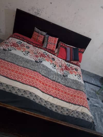 full size bed