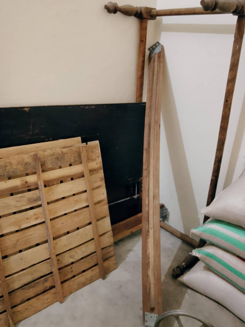 full size bed 7