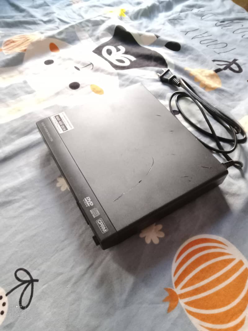 Dvd player 1