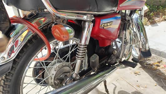 Honda 125 genuine condition single owner