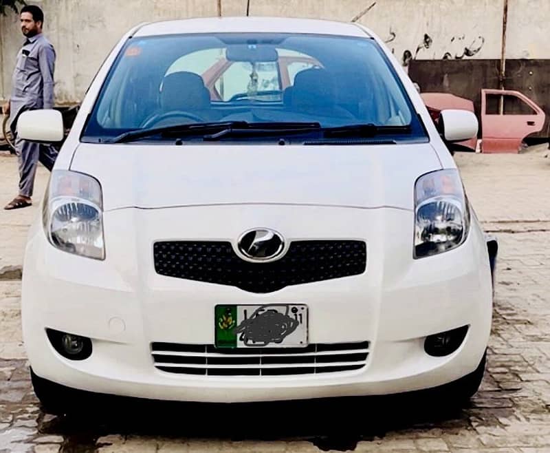 Vitz 2006 0