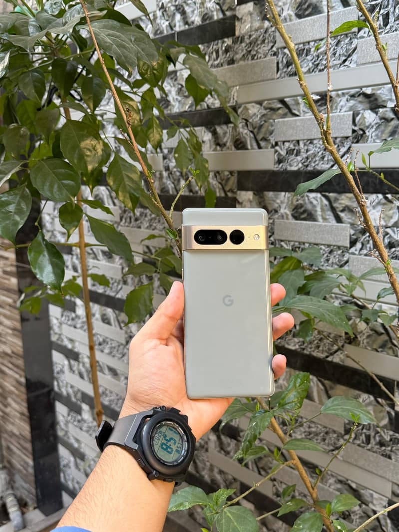 Google Pixel 7 Pro 4
