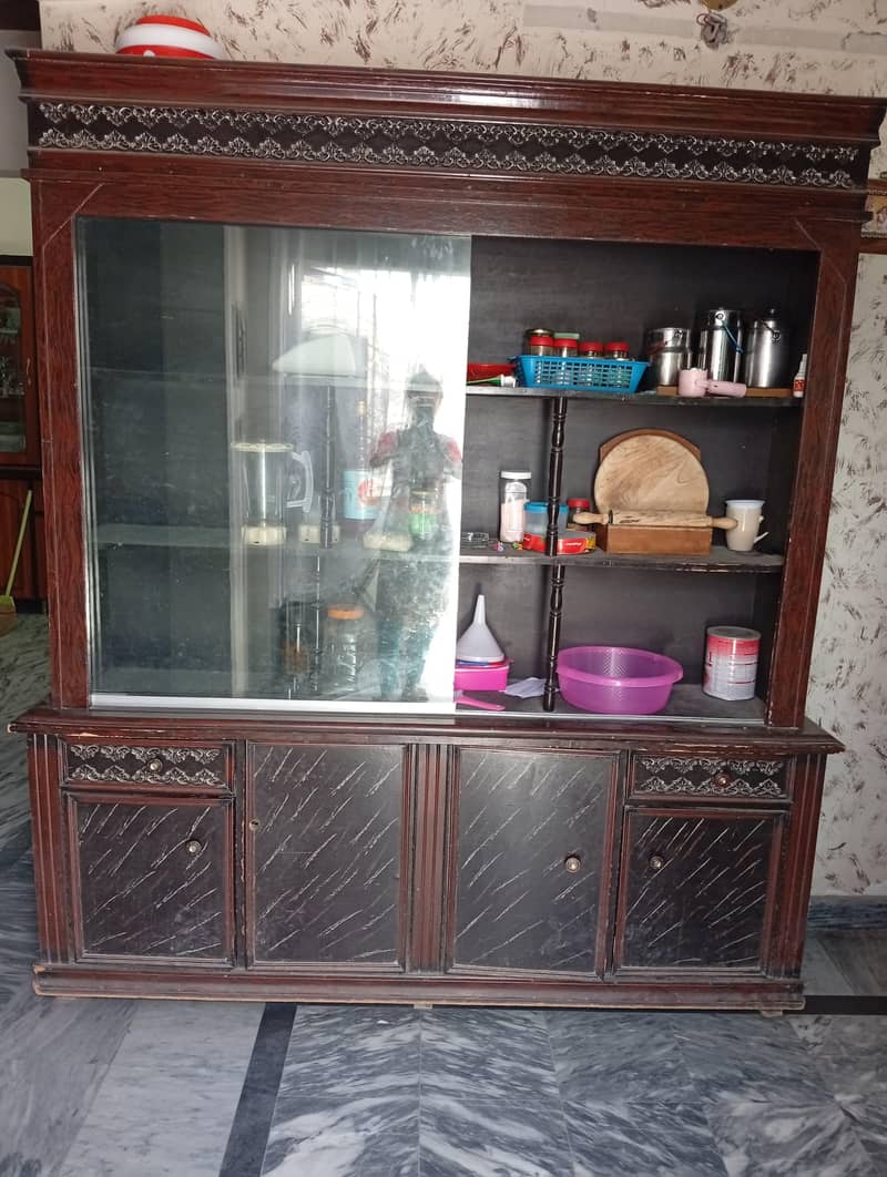 Dressing Table and Showcase 2