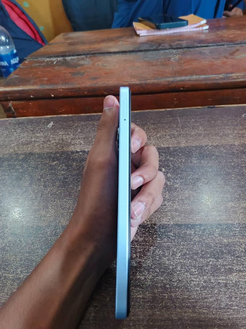 Realme Note 50 4