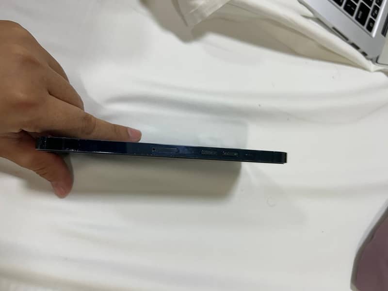 Apple iPhone 12 Pro Max 2