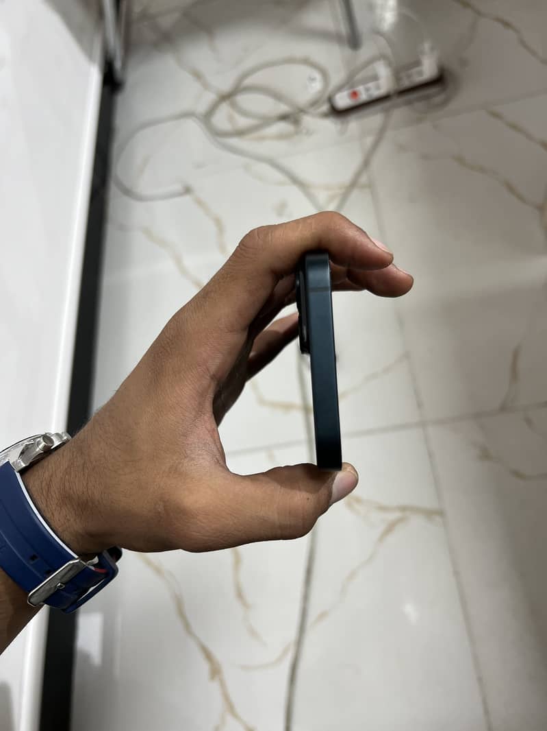IPHONE 14 4