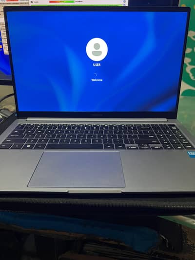 Galaxy Book 4 condition like New
