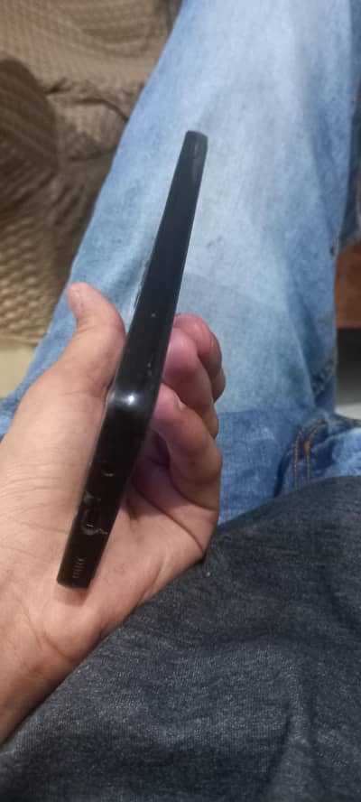Samsung Mobile A05. discount ho jaye ga