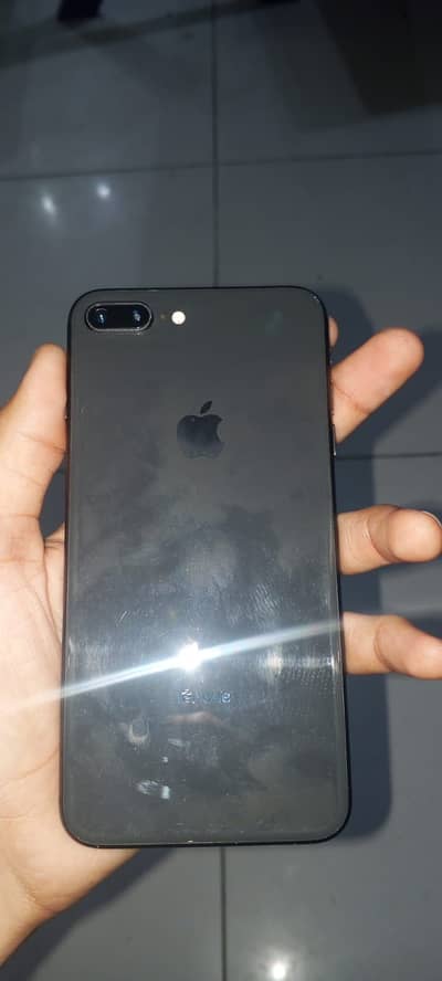 Apple iPhone 8 Plus