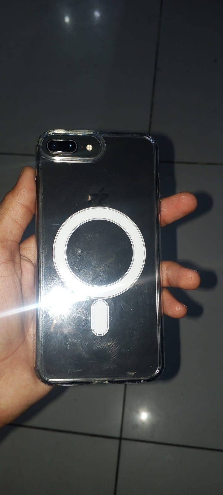 Apple iPhone 8 Plus 2