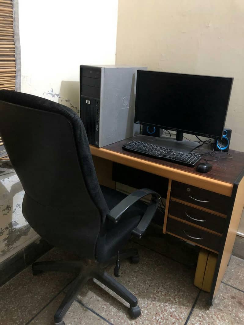 computer table with chair only 2