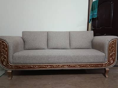 Elegant Wooden Sofa Set – 3 Seater + 2 Single Seaters – Almost New