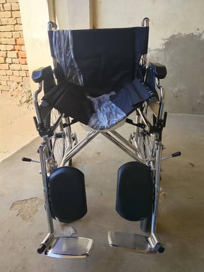 wheel chair new brand