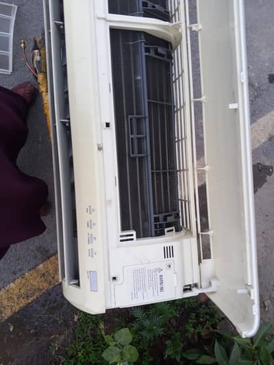 Mitsubishi saplit ac 1.5 ton