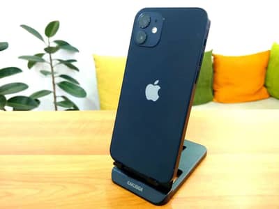 I phone 12 factory unlock 64gb battery 89 health
