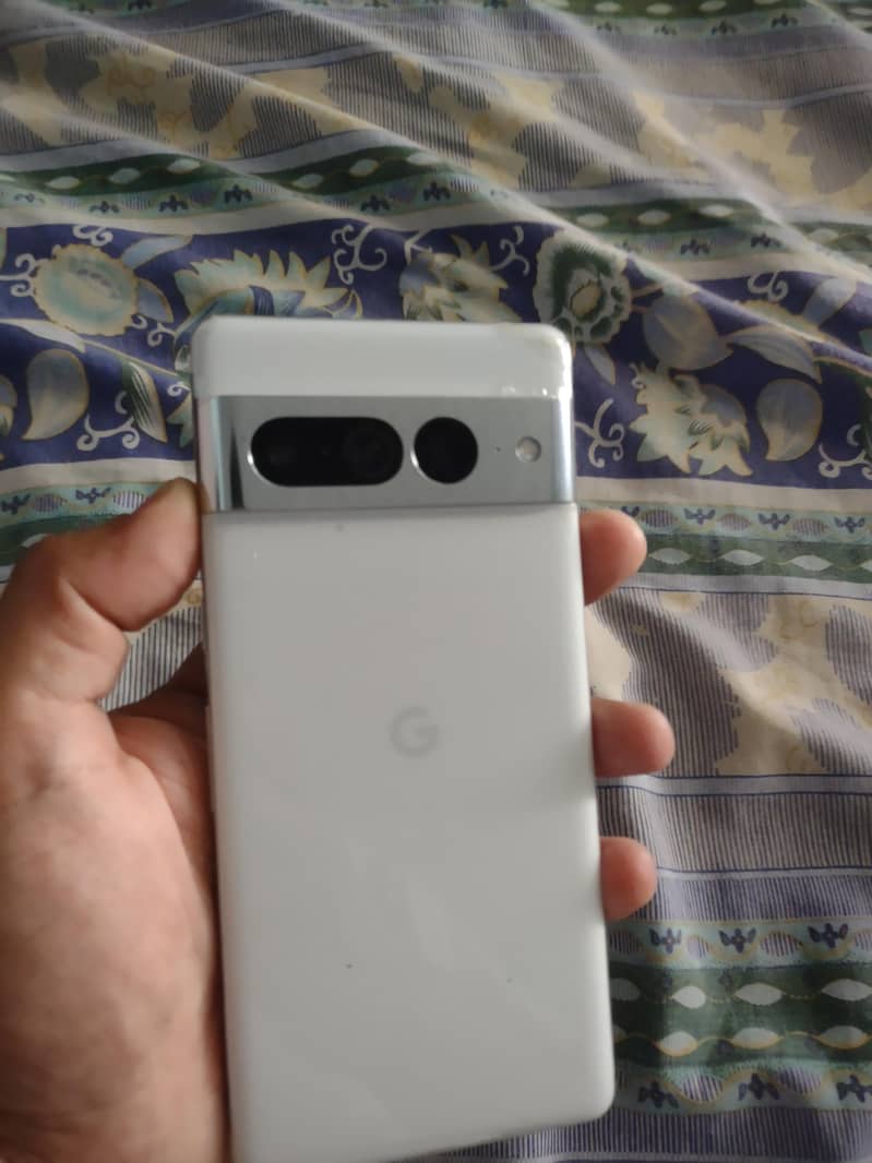Google Pixel 7Pro 4