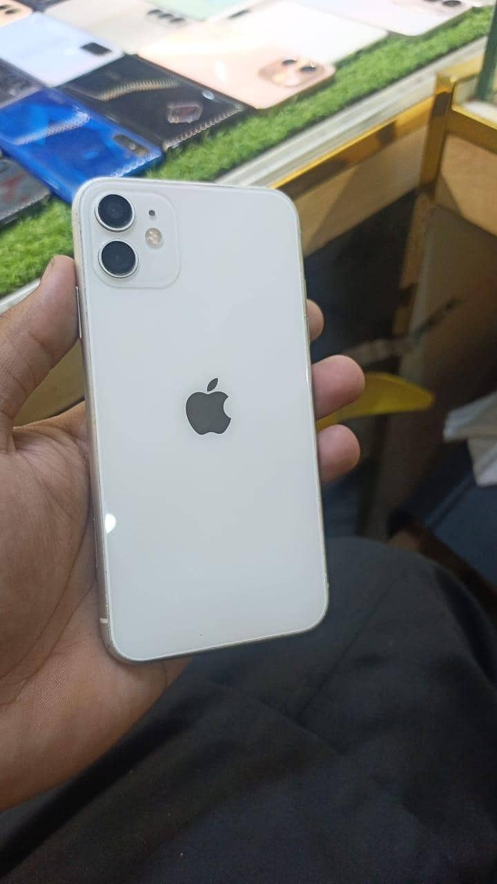 Apple iPhone 11 2