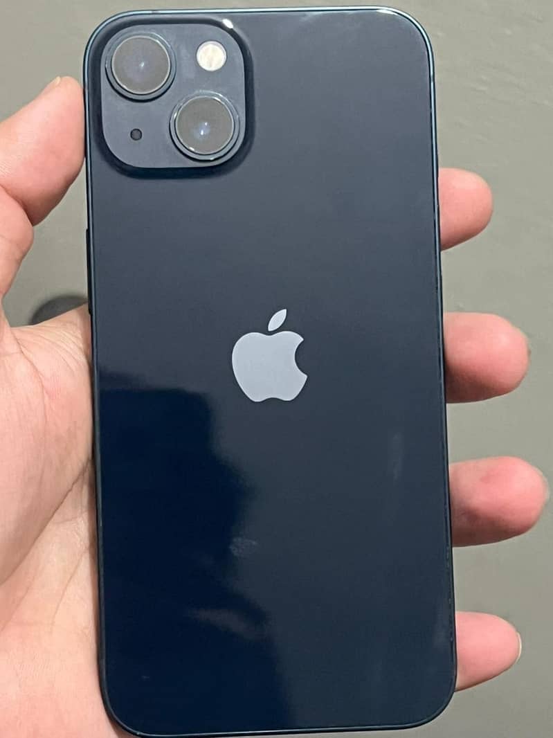 Apple iPhone 13 0