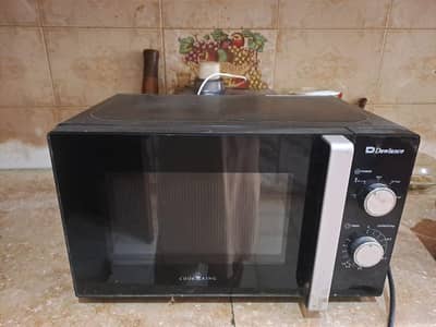 Dawlance Microwave Oven - Excellent Condition - Reliable & Clean